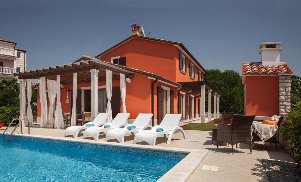 Villas Vilanija Umag Exterior foto